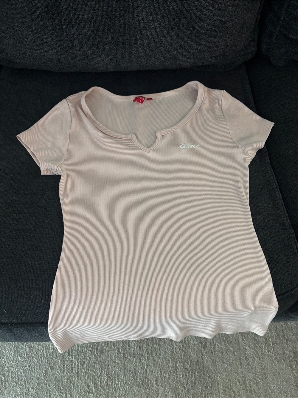 Guess Short Sleeve Ribbed Tee in Light Blush